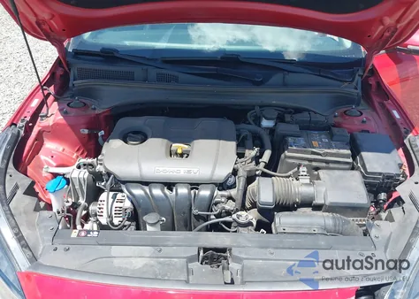 2022 Kia Forte Lxs z USA, uszkodzony, nr VIN 3KPF24AD7NE458761